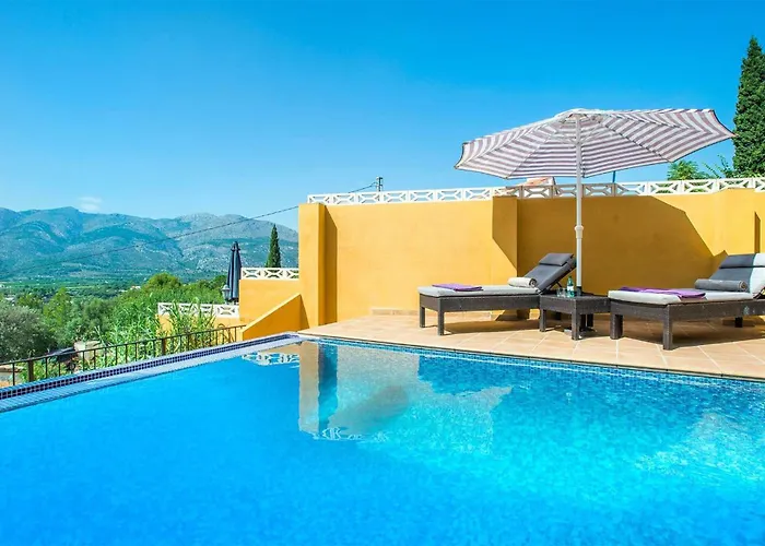 Casa Del Bosque فيلة Orba